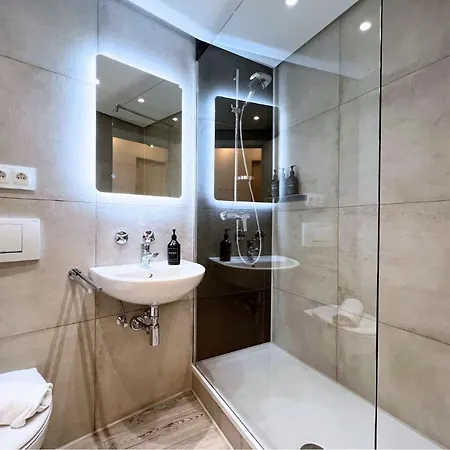 Apartment New I Great View I 32 Floor I Boxspringbed And Netflix Augsburg