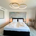 Apartment New I Great View I 32 Floor I Boxspringbed And Netflix